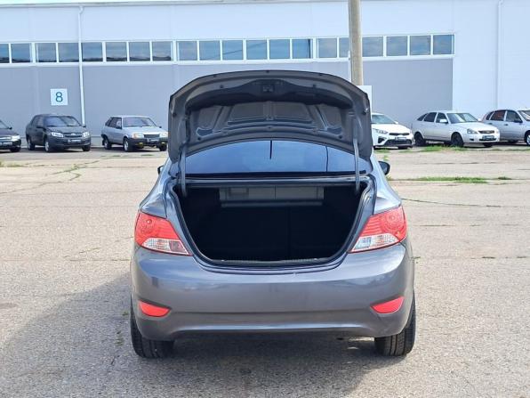 Hyundai Solaris I с пробегом 2013 года, цена 740 000 рублей, 220410 км, седан, Автокод Объявления