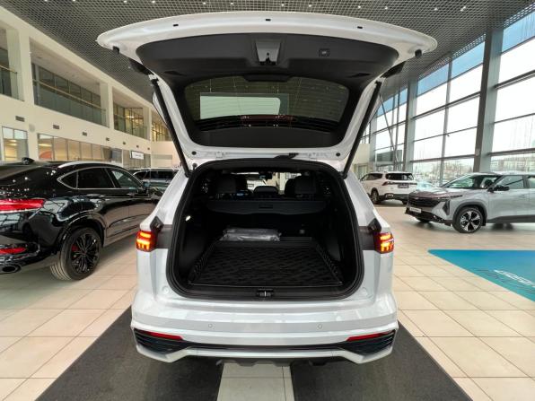 Geely Monjaro I с пробегом 2024 года, цена 4 595 000 рублей, 2805 км, внедорожник, Автокод Объявления
