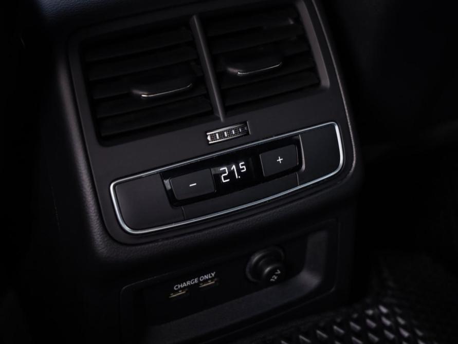 Audi A4 V (B9) Рестайлинг Санкт-Петербург  - изображение 30
