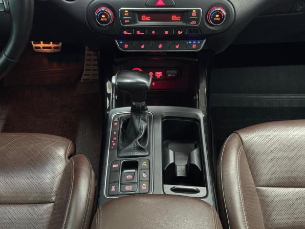 Kia Sorento III Prime Рестайлинг с пробегом 2019 года, цена 2 692 000 рублей, 203350 км, внедорожник, Автокод Объявления