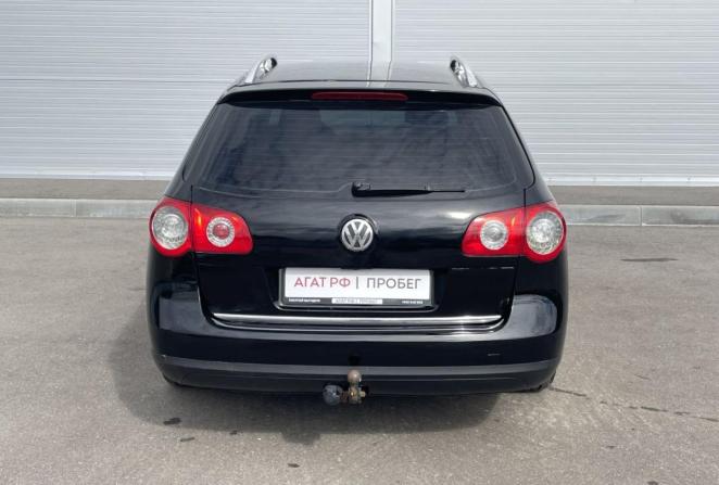 Volkswagen Passat B6 с пробегом 2010 года, цена 700 000 рублей, 332938 км, универсал, Автокод Объявления