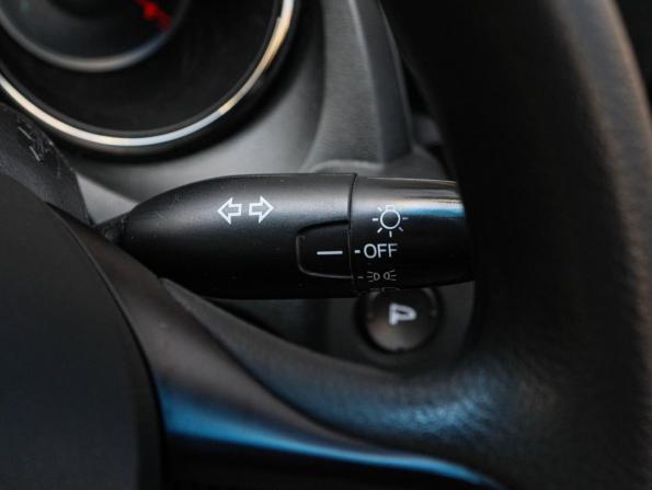 Honda Fit II с пробегом 2012 года, цена 800 000 рублей, 136941 км, хэтчбек, Автокод Объявления
