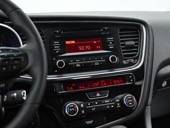 Kia Optima III Рестайлинг с пробегом 2015 года, цена 1 049 000 рублей, 129000 км, седан, Автокод Объявления