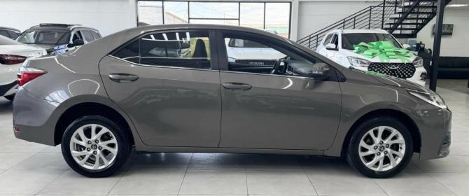 Toyota Corolla XI (E160 E170 E180) Рестайлинг 1 с пробегом 2017 года, цена 1 649 000 рублей, 118523 км, седан, Автокод Объявления