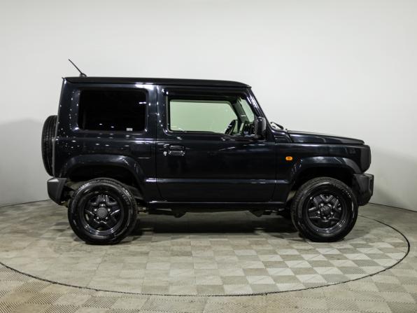 Suzuki Jimny IV с пробегом 2020 года, цена 1 950 000 рублей, 73547 км, внедорожник, Автокод Объявления