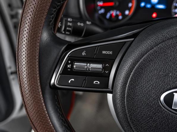 Kia Sportage IV Рестайлинг с пробегом 2020 года, цена 2 429 000 рублей, 115866 км, внедорожник, Автокод Объявления