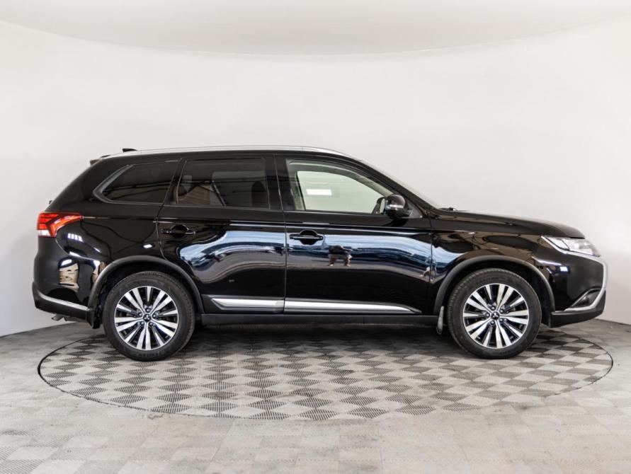 Mitsubishi Outlander III Рестайлинг 3 Санкт-Петербург  - изображение 4