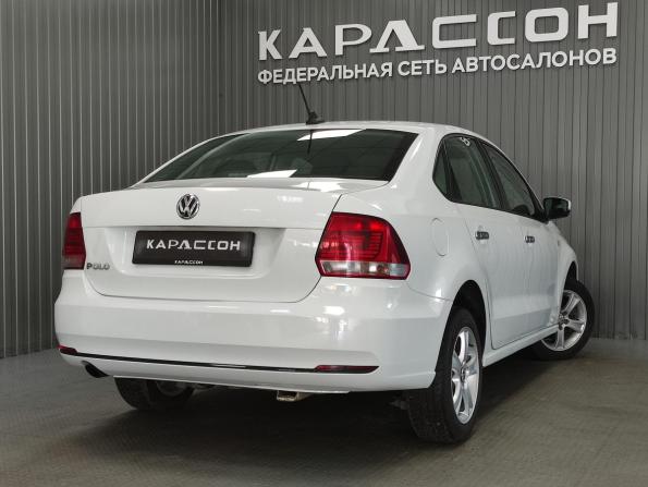 Volkswagen Polo V Рестайлинг с пробегом 2018 года, цена 710 000 рублей, 141385 км, седан, Автокод Объявления