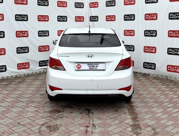Hyundai Solaris I Рестайлинг с пробегом 2016 года, цена 525 000 рублей, 286792 км, седан, Автокод Объявления