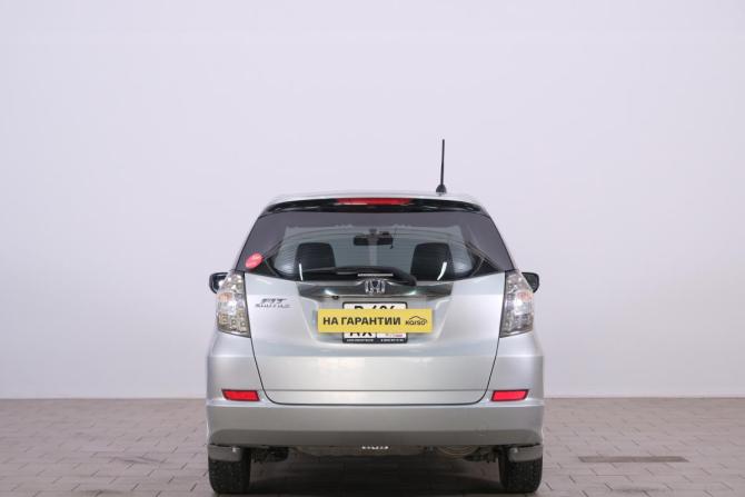Honda Fit Shuttle I с пробегом 2013 года, цена 1 199 000 рублей, 154000 км, универсал, Автокод Объявления
