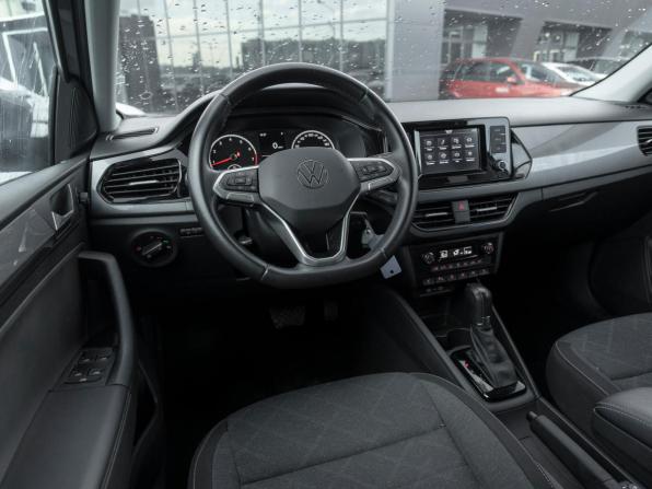 Volkswagen Polo VI с пробегом 2022 года, цена 1 945 000 рублей, 32930 км, лифтбек, Автокод Объявления
