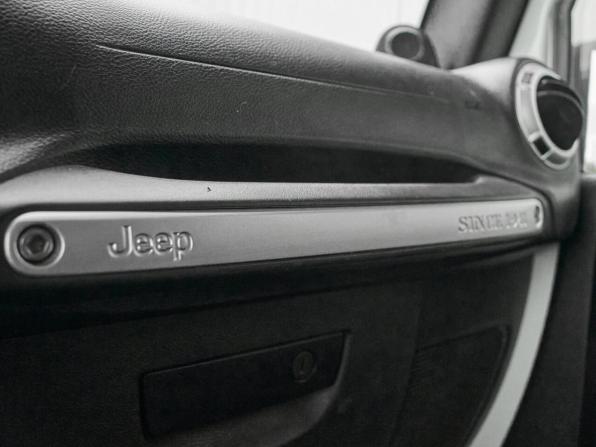 Jeep Wrangler III (JK) с пробегом 2012 года, цена 2 420 000 рублей, 145961 км, внедорожник, Автокод Объявления