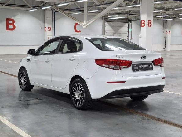 Kia Rio III Рестайлинг с пробегом 2016 года, цена 799 000 рублей, 229691 км, седан, Автокод Объявления