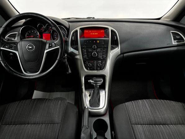 Opel Astra J с пробегом 2011 года, цена 630 000 рублей, 259923 км, хэтчбек, Автокод Объявления