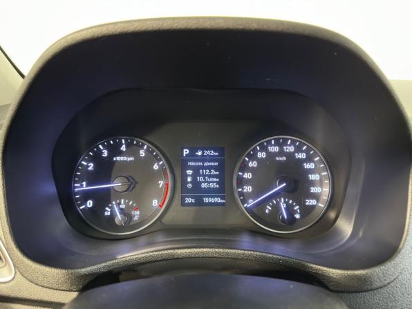 Hyundai Solaris II с пробегом 2018 года, цена 1 190 000 рублей, 159600 км, седан, Автокод Объявления