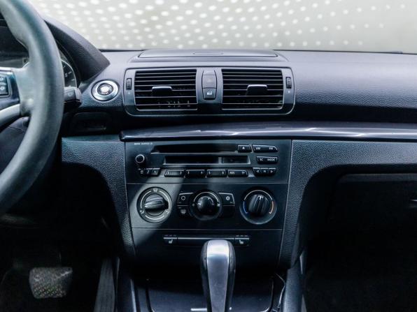 BMW 1 серии I (E81/E82/E87/E88) Рестайлинг с пробегом 2007 года, цена 530 000 рублей, 315232 км, хэтчбек, Автокод Объявления