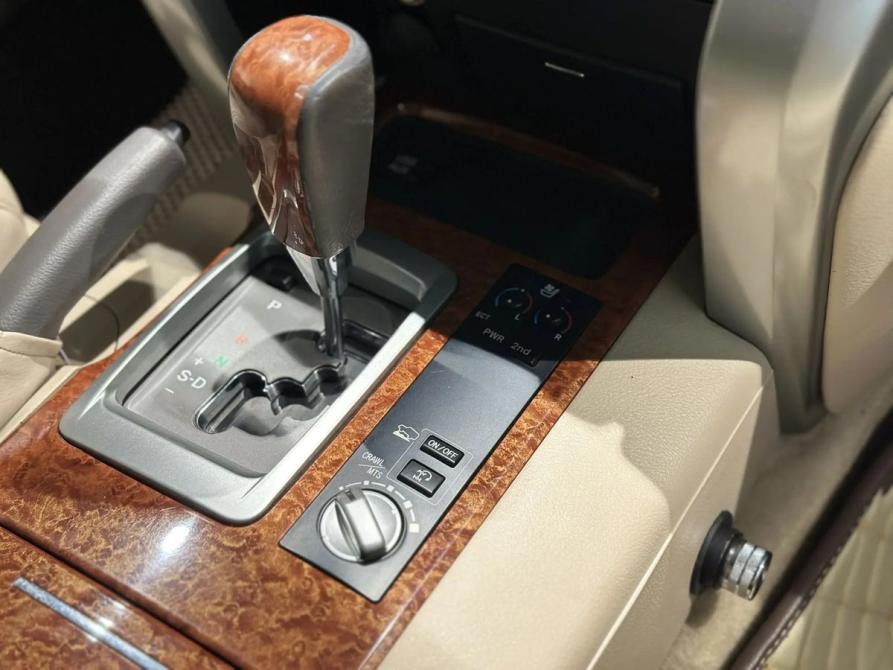 Toyota Land Cruiser 200 Series Рестайлинг 1 Новосибирск  - изображение 19