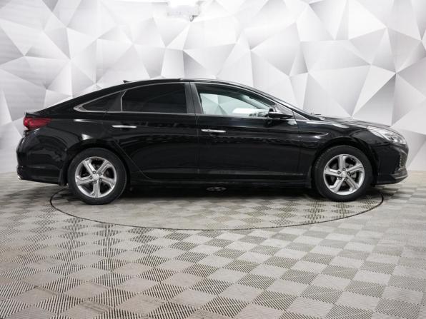 Hyundai Sonata VII (LF) Рестайлинг с пробегом 2018 года, цена 1 785 000 рублей, 118637 км, седан, Автокод Объявления
