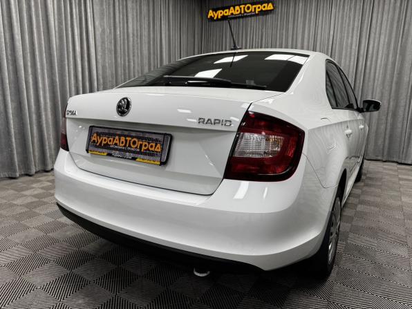 Skoda Rapid I Рестайлинг с пробегом 2018 года, цена 1 390 000 рублей, 134581 км, лифтбек, Автокод Объявления