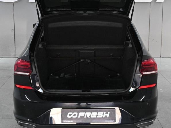 Volkswagen Polo VI с пробегом 2020 года, цена 1 699 000 рублей, 82616 км, лифтбек, Автокод Объявления