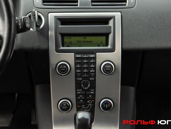 Volvo V50 I Рестайлинг с пробегом 2008 года, цена 698 000 рублей, 218212 км, универсал, Автокод Объявления