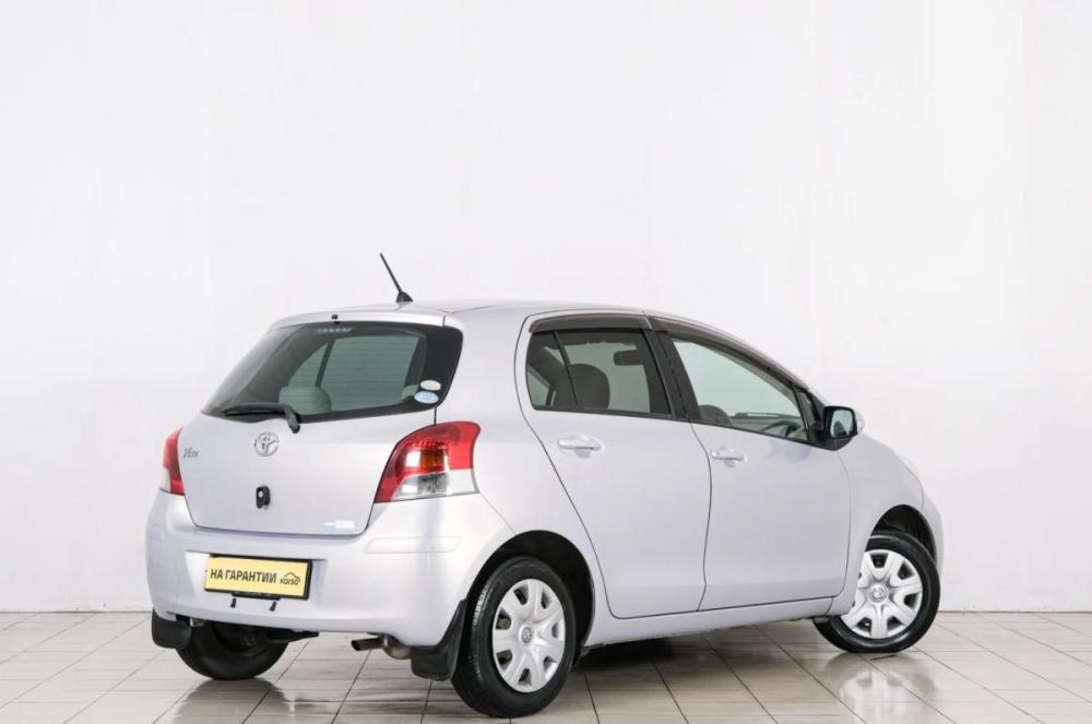 Toyota Vitz II (XP90) Красноярск  - изображение 7