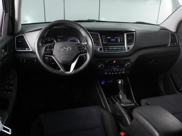 Hyundai Tucson III с пробегом 2016 года, цена 1 815 000 рублей, 212020 км, внедорожник, Автокод Объявления