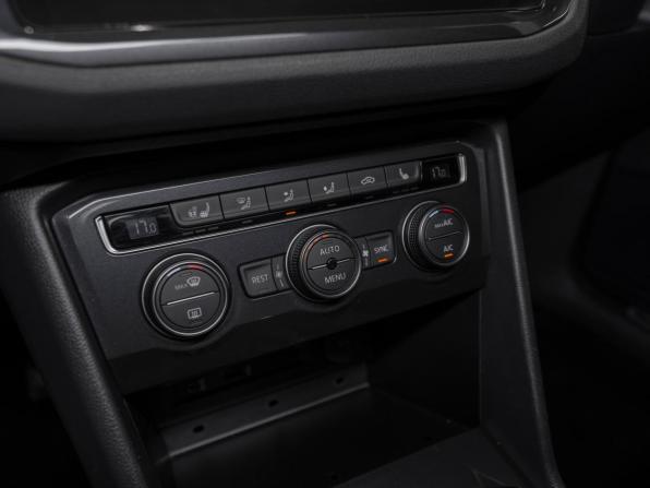 Volkswagen Tiguan II с пробегом 2017 года, цена 2 460 000 рублей, 134251 км, внедорожник, Автокод Объявления