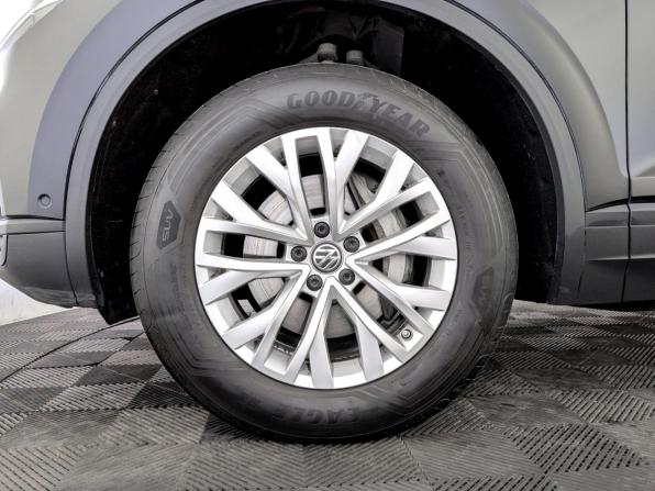 Volkswagen Touareg III с пробегом 2019 года, цена 5 205 000 рублей, 37555 км, внедорожник, Автокод Объявления