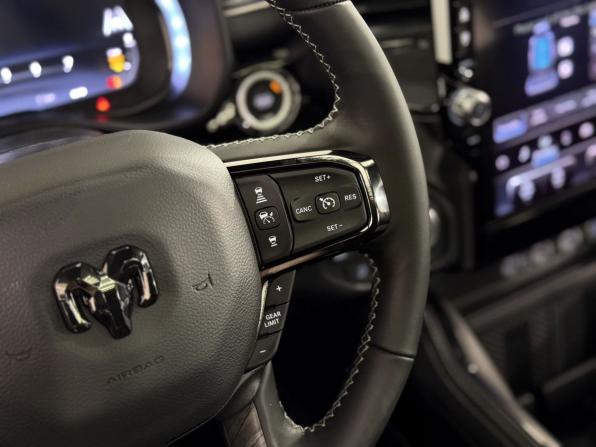 Ram 1500 V Рестайлинг с пробегом 2026 года, цена 9 950 000 рублей, 51 км, offers.body_type.unknown, Автокод Объявления