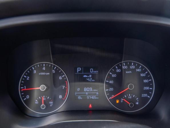 Kia Rio IV Рестайлинг с пробегом 2020 года, цена 1 250 000 рублей, 97465 км, седан, Автокод Объявления