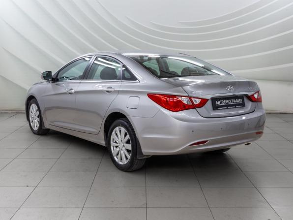 Hyundai Sonata VI (YF) с пробегом 2010 года, цена 1 178 000 рублей, 147476 км, седан, Автокод Объявления