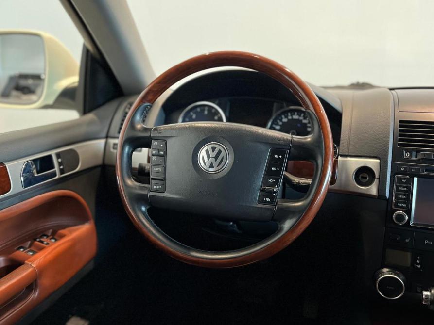 Volkswagen Touareg I Рестайлинг Волгоград  - изображение 15
