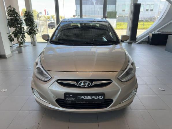 Hyundai Solaris I с пробегом 2014 года, цена 770 000 рублей, 173300 км, седан, Автокод Объявления