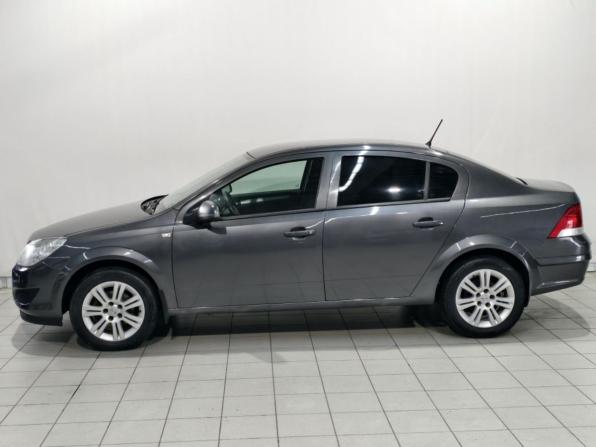 Opel Astra H Рестайлинг с пробегом 2011 года, цена 435 000 рублей, 300039 км, седан, Автокод Объявления
