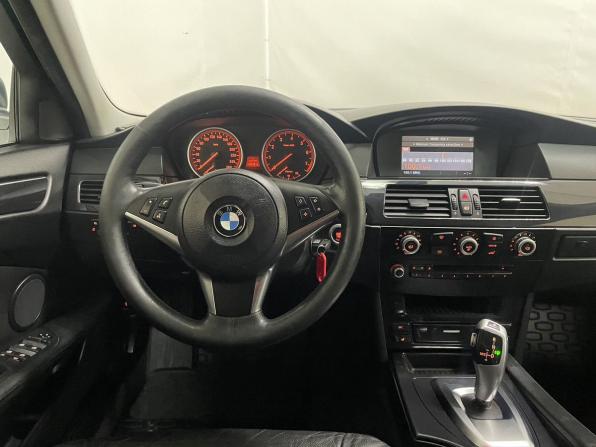 BMW 5 серии V (E60/E61) Рестайлинг с пробегом 2008 года, цена 1 049 900 рублей, 192096 км, седан, Автокод Объявления