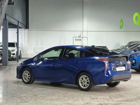 Toyota Prius IV (XW50) с пробегом 2018 года, цена 1 345 000 рублей, 265393 км, лифтбек, Автокод Объявления