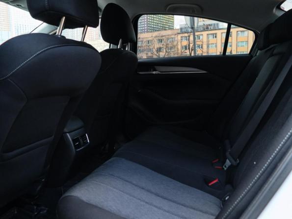 Mazda 6 III (GJ) Рестайлинг 2 с пробегом 2021 года, цена 1 980 000 рублей, 99558 км, седан, Автокод Объявления