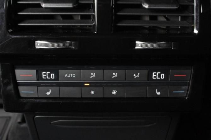 Volkswagen Touareg III с пробегом 2020 года, цена 7 010 000 рублей, 78691 км, внедорожник, Автокод Объявления