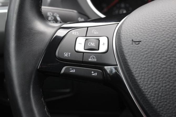 Volkswagen Tiguan II с пробегом 2017 года, цена 2 900 000 рублей, 73280 км, внедорожник, Автокод Объявления