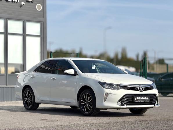 Toyota Camry VII (XV50) Рестайлинг 2 с пробегом 2017 года, цена 1 999 000 рублей, 137725 км, седан, Автокод Объявления