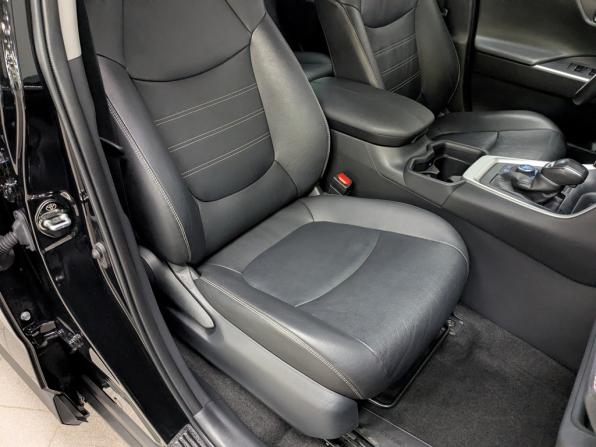 Toyota RAV4 V (XA50) с пробегом 2021 года, цена 3 600 000 рублей, 61436 км, внедорожник, Автокод Объявления