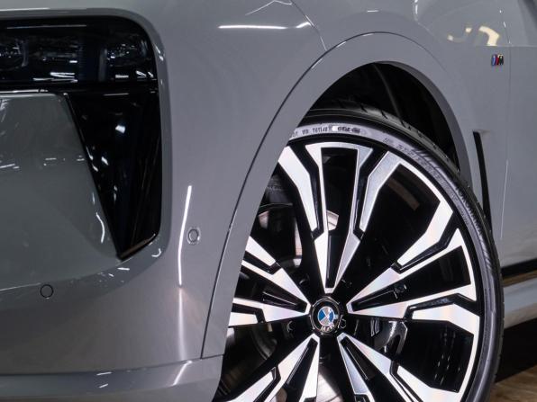 Новый BMW X7 I (G07) Рестайлинг 2026 года, цена 18 990 000 рублей, внедорожник, Автокод Объявления