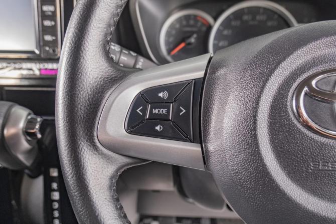Toyota Tank I с пробегом 2019 года, цена 1 329 000 рублей, 98100 км, микровэн, Автокод Объявления