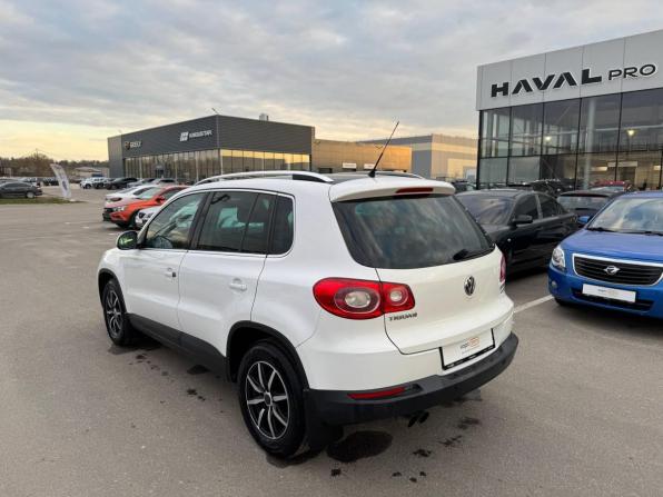 Volkswagen Tiguan I с пробегом 2011 года, цена 992 000 рублей, 184000 км, внедорожник, Автокод Объявления