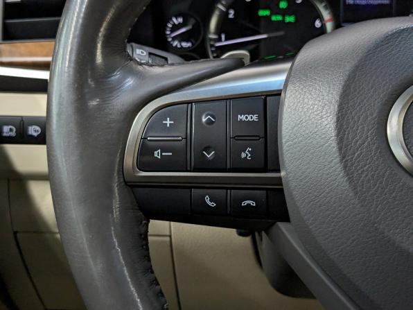 Lexus LX III Рестайлинг 2 с пробегом 2016 года, цена 6 800 000 рублей, 132174 км, внедорожник, Автокод Объявления