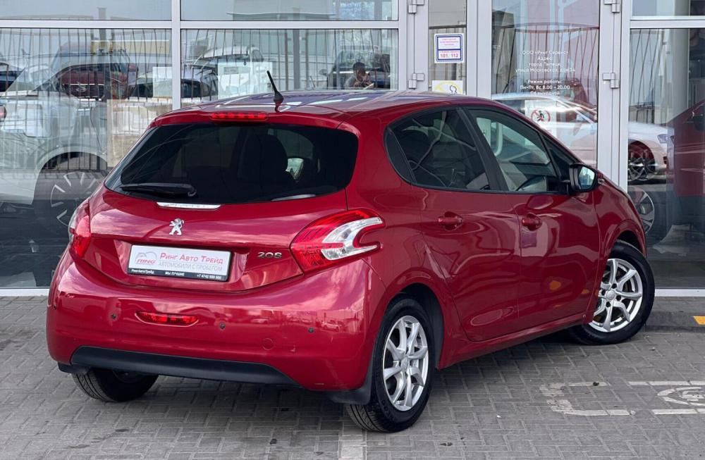 Peugeot 208 I Липецк  - изображение 2