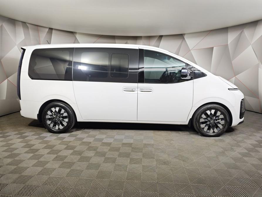 Hyundai Staria I Москва  - изображение 6
