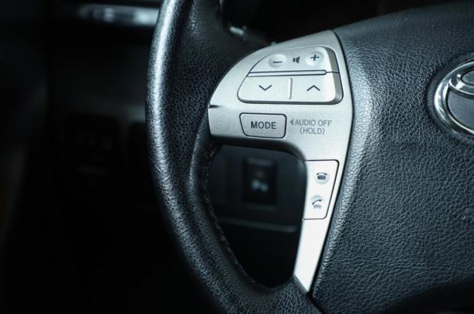 Toyota Camry VI (XV40) Рестайлинг с пробегом 2011 года, цена 1 099 000 рублей, 222000 км, седан, Автокод Объявления