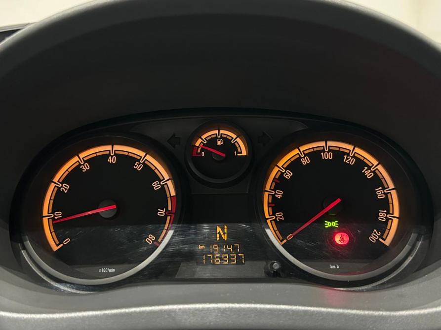 Opel Corsa D Рестайлинг II Санкт-Петербург  - изображение 21